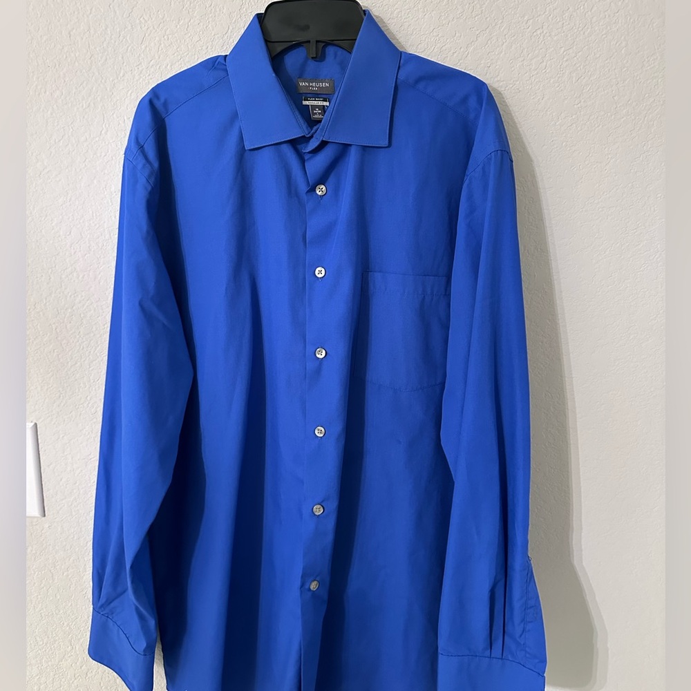 Van Heusen Dress shirt